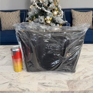 BELLA COACH BLACK TOTE